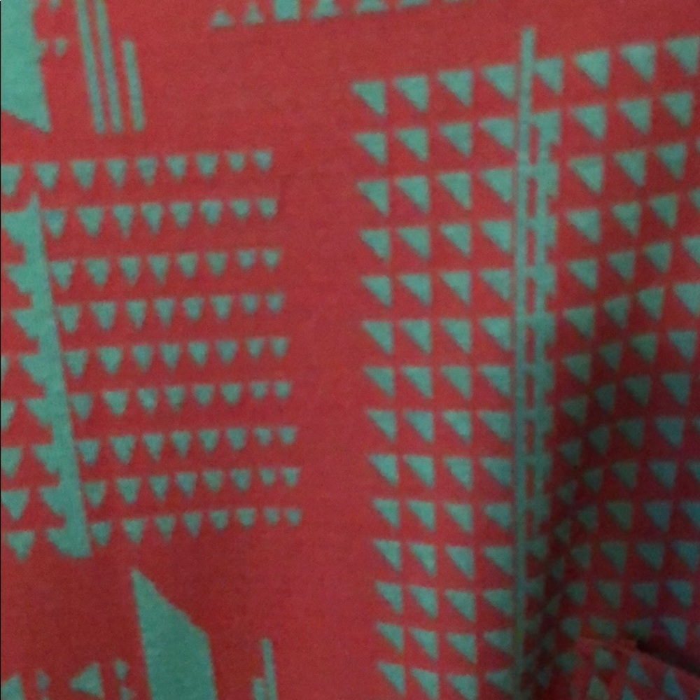 Lularoe - Picture 2 of 3